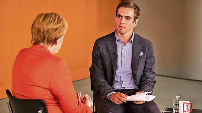 Merkel​, Lahm​ và những ​suy nghĩ về bóng đá, thời đại Smartphone ảnh 4