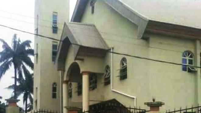 Xả súng tại nhà thờ ở Nigeria làm 26 người thương vong ảnh 1