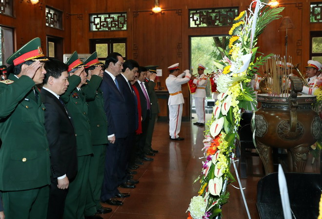 Chủ tịch nước Trần Đại Quang thăm chúc Tết tại tỉnh Nghệ An ảnh 2