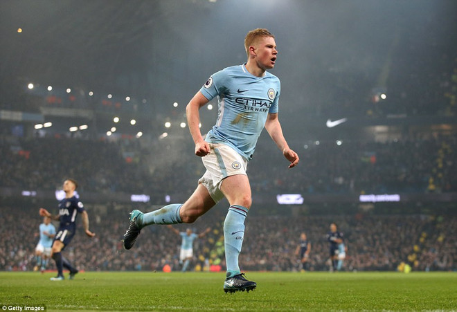 Man City nối dài kỷ lục bằng chiến thắng hủy diệt Tottenham ảnh 1