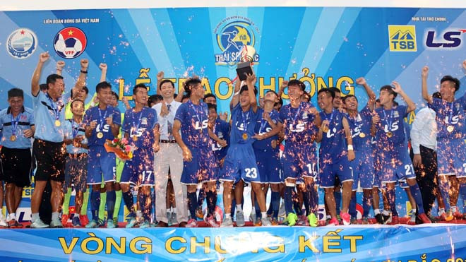Hạ Viettel, U15 PVF đăng quang giải bóng đá vô địch U15 quốc gia ảnh 1