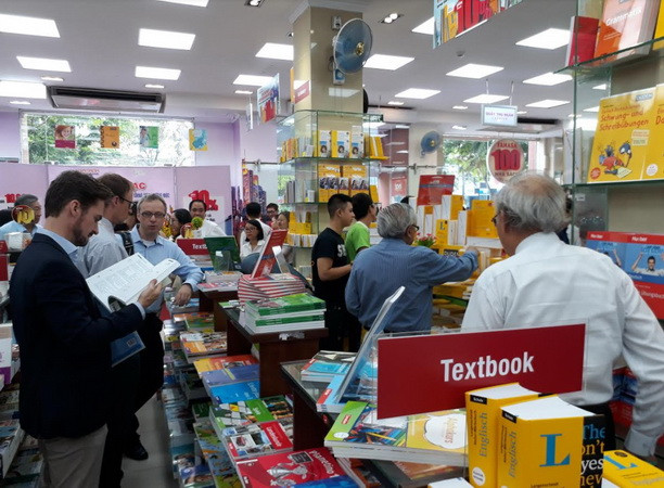 Khai trương ​gian hàng sách tiếng Đức đầu tiên tại Việt Nam ảnh 1