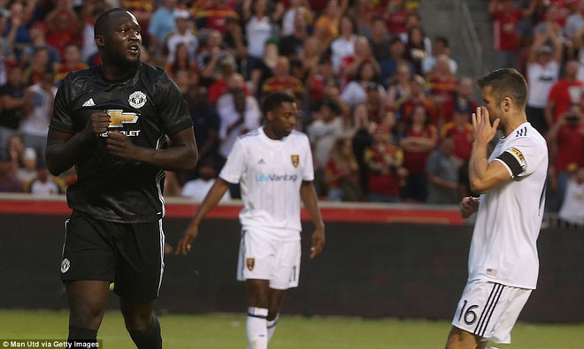 Lukaku "nổ súng," mang chiến thắng về cho Manchester United ảnh 2