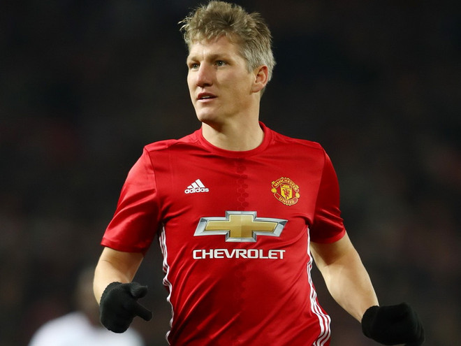 Schweinsteiger nói gì sau khi chính thức chia tay Man United? ảnh 1