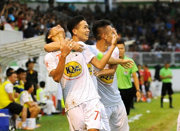 HAGL thắng đậm trên sân nhà, FLC Thanh Hóa bại trận ảnh 1