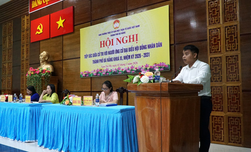 Hội nghị tiếp xúc giữa cử tri xã Nam Trà My với người ứng cử đại biểu HĐND thành phố Đà Nẵng. (Ảnh: Quốc Dũng/TTXVN)