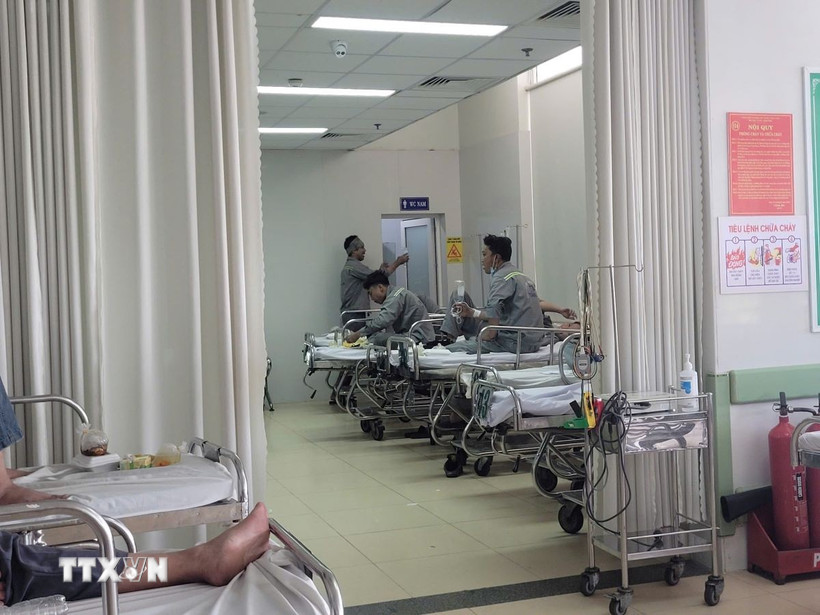 40/41 trường hợp nhân viên, người lao động của Công ty TNHH Zinc Oxide Corporation Việt Nam đã được xuất viện. (Ảnh: Hoàng Nhị/TTXVN)