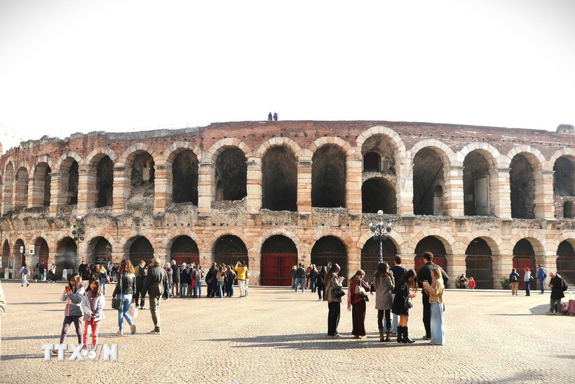 Đấu trường Verona (Arena di Verona). (Ảnh: Thanh Hải/TTXVN)