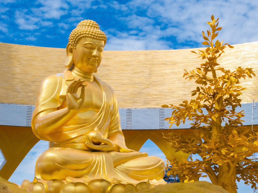 Tổ chức Lễ an vị Tôn tượng Đức Phật Câu Na Hàm tại núi Bà Đen