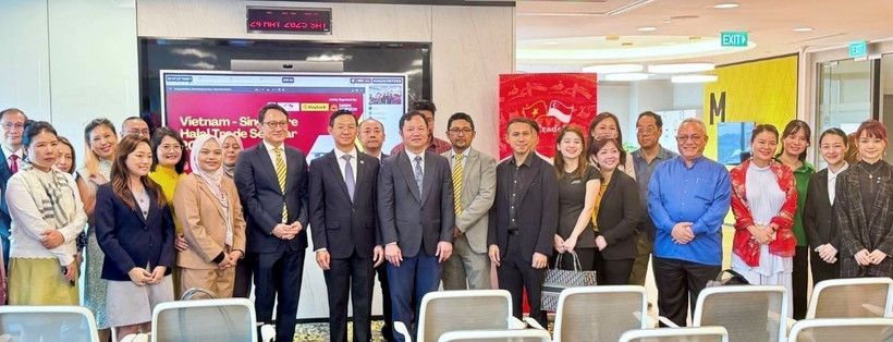 Hội thảo Thương mại Halal Việt Nam - Singapore từ đầu cầu Singapore. (Ảnh: Ngọc Khương/TTXVN)