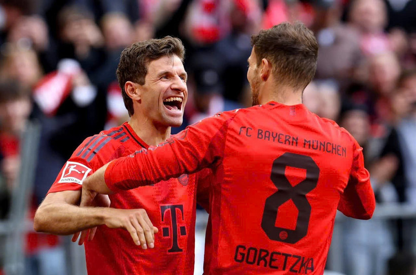 Tại trận đấu FC Bayern gặp Mainz tối qua, huyền thoại của Bayern đã xác lập kỷ lục mới 500 trận đấu tại Bundesliga. (Nguồn: Bayern)