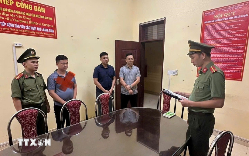 Đối tượng Vũ Văn Thìn tại Cơ quan An ninh điều tra Công an tỉnh Tuyên Quang. (Ảnh: TTXVN phát)