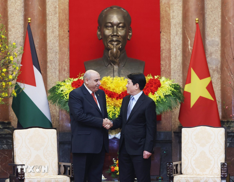 Chủ tịch nước Lương Cường hội kiến Chủ tịch Hạ viện Vương quốc Hashemite Jordan Mazen Turki El Qadi đang thăm chính thức Việt Nam. (Ảnh: Lâm Khánh/TTXVN)