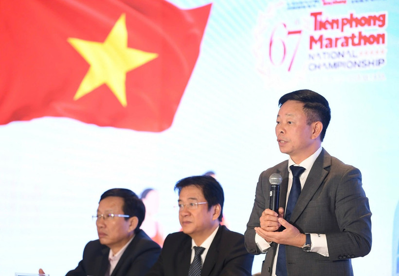 Nhà báo Phùng Công Sưởng - Tổng Biên tập báo Tiền Phong, Trưởng Ban tổ chức Giải Vô địch Quốc gia Marathon - Báo Tiền Phong. (Nguồn: Báo Tiền Phong)