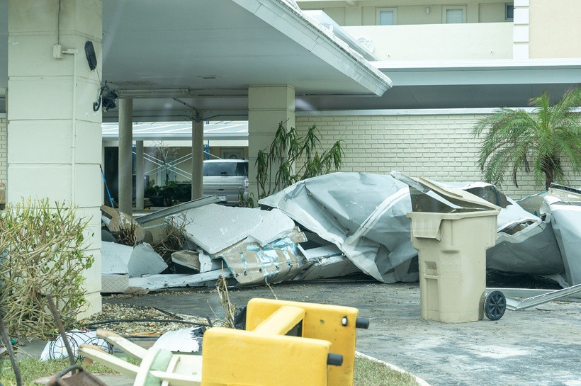 Cảnh thiệt hại do bão Milton tại bang Florida, Mỹ ngày 11/10/2024. (Ảnh: THX/TTXVN)