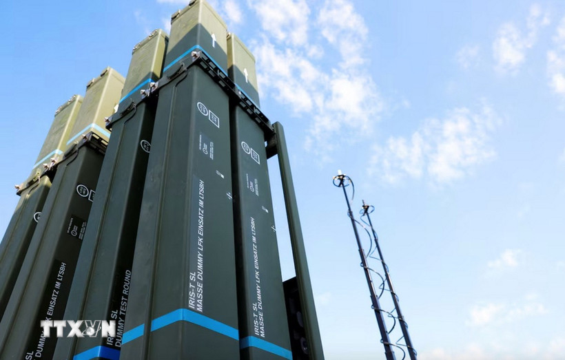 Hệ thống phòng không IRIS-T SLM của Đức ở Roethenbach. (Ảnh: Reuters/TTXVN)