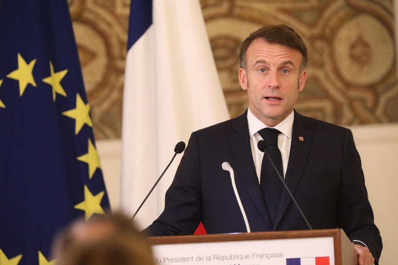 Tổng thống Pháp Emmanuel Macron phát biểu tại một cuộc họp báo ngày 17/1/2025. (Ảnh: THX/TTXVN)