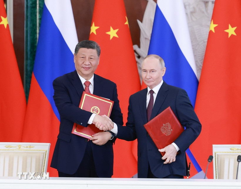Ngày 8/5/2025, Chủ tịch Trung Quốc Tập Cận Bình có cuộc hội đàm Tổng thống Nga Vladimir Putin trong khuôn khổ chuyến thăm cấp nhà nước đến Moskva và dự lễ kỷ niệm 80 năm Ngày Chiến thắng trong Chiến tranh Vệ quốc vĩ đại. (Ảnh: THX/TTXVN)