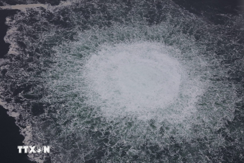 Hình ảnh do Lực lượng phòng vệ bờ biển Thuỵ Điển cung cấp ngày 28/9/2022 về một điểm rò rỉ trên hệ thống đường ống dẫn khí đốt Dòng chảy phương Bắc 1. (Ảnh: THX/TTXVN)