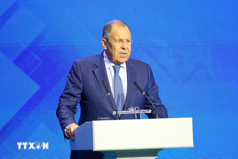 Ngoại trưởng Nga Sergey Lavrov phát biểu tại Hội nghị Quốc tế Minsk lần thứ hai về An ninh Á-Âu ở Belarus, hồi tháng 10 năm ngoái. (Ảnh: THX/TTXVN)
