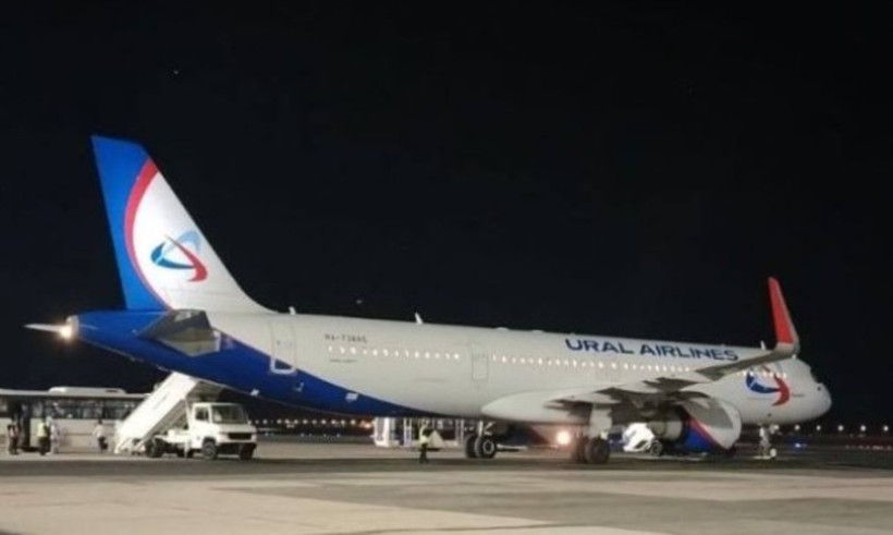 Máy bay của Ural Airlines hạ cánh khẩn cấp an toàn tại Sân bay quốc tế Sharm El-Sheikh, ngày 31/2025. (Nguồn: Egypt Today)