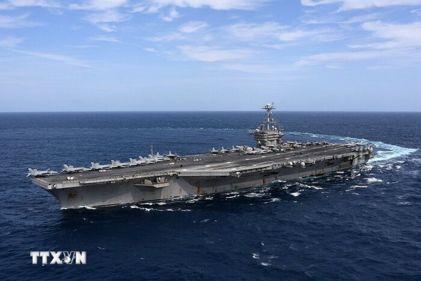 Tàu sân bay USS Harry S. Truman của Mỹ. (Ảnh: IRNA/TTXVN)