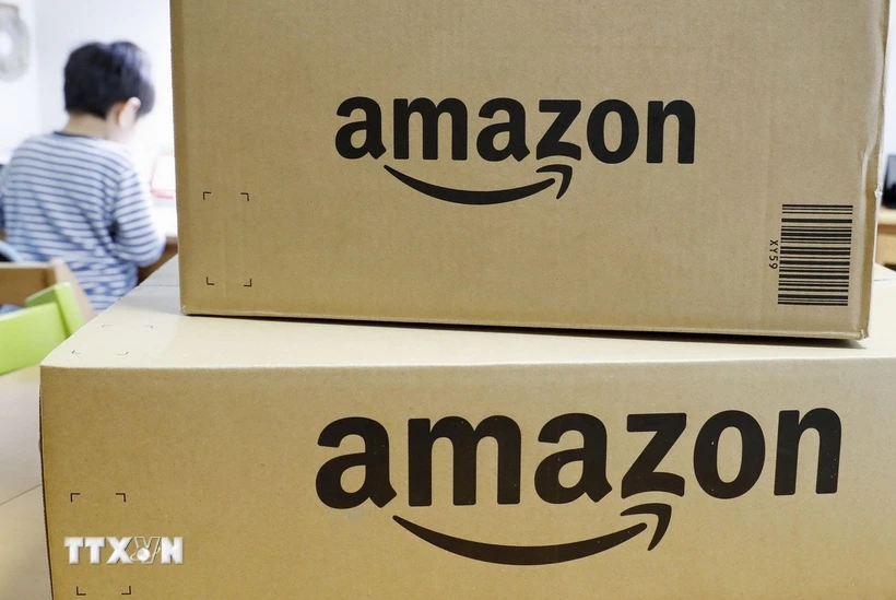Các kiện hàng của Amazon. (Ảnh: Kyodo/TTXVN)