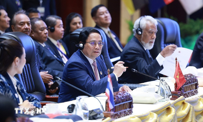 Thủ tướng Phạm Minh Chính phát biểu tại Phiên toàn thể Hội nghị Cấp cao ASEAN lần thứ 44, tại Vientiane (Lào) hồi tháng 10 năm ngoái. (Ảnh: Dương Giang/TTXVN)