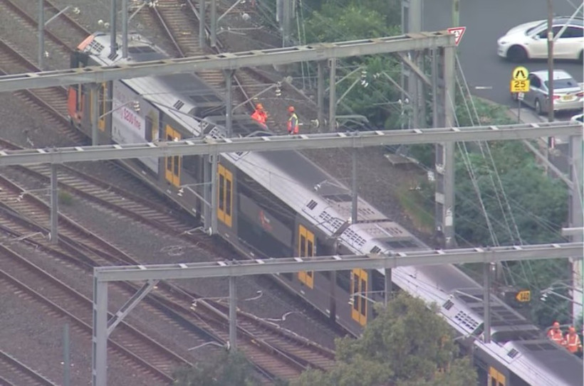 Dự kiến mạng lưới đường sắt của Australia sẽ tiếp tục bị đình trệ đến sáng 21/5. (Nguồn: ABC)