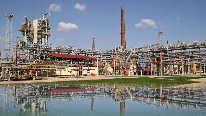 Nhà máy của Công ty hoá dầu Gazprom Neftekhim Salavat ở vùng Bashkortostan (Nga). (Ảnh: TASS/TTXVN)