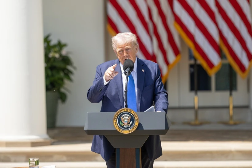 Tổng thống Mỹ Donald Trump phát biểu tại một sự kiện quốc gia ở Nhà Trắng, ngày 1/5/2025. (Ảnh: THX/TTXVN)