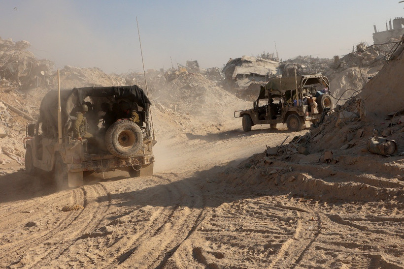 Binh sỹ Israel được triển khai tại Rafah, Dải Gaza. (Ảnh: THX/TTXVN)