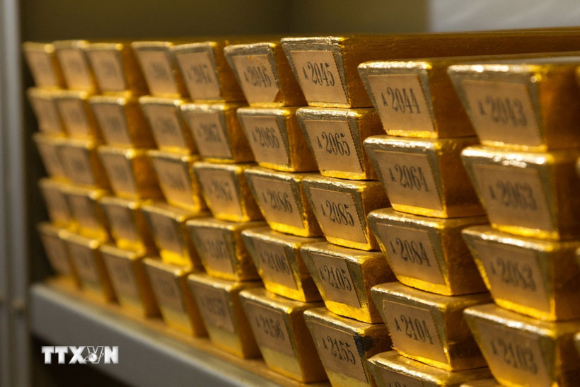 Hiện BoE đang quản lý hơn 400.000 thỏi vàng trị giá hàng tỷ bảng Anh. (Ảnh: AFP/TTXVN)