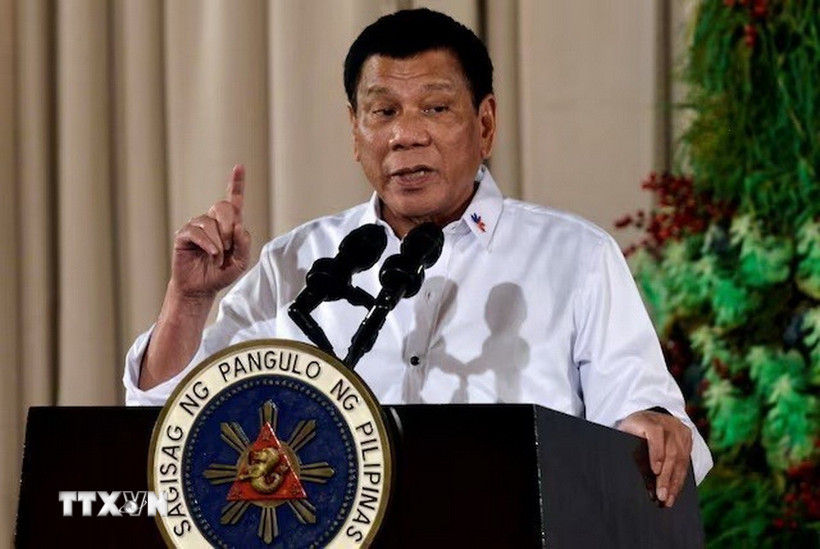 Ông Rodrigo Duterte, lúc đang là Tổng thống Philippines, phát biểu tại một sự kiện ở Manila ngày 19/12/2016. (Ảnh: Reuters/TTXVN)