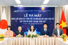 Ra mắt "Ban điều phối Mạng lưới Giảng dạy tiếng Việt và Văn hóa Việt Nam toàn cầu". (Ảnh: Nguyễn Tuyến/TTXVN)