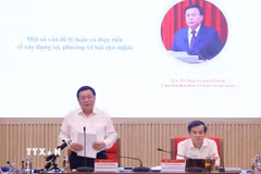 Giáo sư-Tiến sỹ Nguyễn Xuân Thắng, Chủ tịch Hội đồng Lý luận Trung ương phát biểu. (Ảnh: Văn Điệp/TTXVN)
