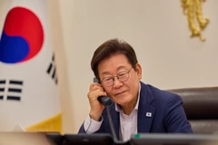Tổng thống Lee Jae Myung điện đàm với Tổng thống Philippines Ferdinand Marcos Jr. ngày 14/8. (Nguồn: Yonhap)