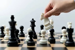 Chơi cờ vua giúp rèn luyện trí óc. (Ảnh: iStock)