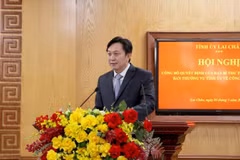 Ông Lò Văn Cương, Chủ nhiệm Uỷ ban Kiểm tra Tỉnh ủy Lai Châu phát biểu. (Ảnh: TTXVN phát)