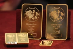 Vàng miếng được trưng bày tại một cửa hàng ở Seoul, Hàn Quốc. (Ảnh: Yonhap/TTXVN)