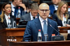 Thủ tướng Serbia Milos Vucevic đã đệ đơn từ chức. (Ảnh: AFP/TTXVN)