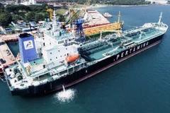 Một tàu chở dầu thuộc PT Pertamina International Shipping (PIS) neo đậu tại bến tàu của Indonesia ngày 4/7/2025. (Nguồn: Tempo)