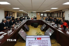 Quang cảnh buổi làm việc giữa Đoàn công tác và Ban Lãnh đạo Bộ Nông nghiệp và Phát triển Nông thôn Mexico. (Ảnh: Phi Hùng/TTXVN)