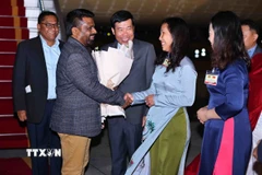 Lễ đón Tổng thống nước Cộng hòa Xã hội Chủ nghĩa Dân chủ Sri Lanka Anura Kumara Dissanayaka tại sân bay Quốc tế Nội Bài. (Ảnh: Minh Đức/TTXVN)