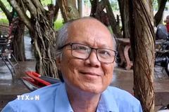 Ông Bùi Văn Diệp, cán bộ hưu trí phường Long An, tỉnh Tây Ninh, bày tỏ tin tưởng Đại hội XIV sẽ đề ra các chủ trương sát thực tiễn, góp phần nâng cao chất lượng cuộc sống của nhân dân. (Ảnh: Thanh Bình/TTXVN)