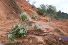 Tỉnh lộ 433 bị sạt lở, nhiều xã vùng cao Phú Thọ bị cô lập