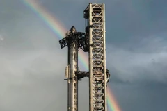 Tàu vũ trụ SpaceX Starship đậu trên đỉnh tên lửa Super Heavy từ Starbase ở Boca Chica, Texas, ngày 10/4/2023. (Nguồn: SpaceX)