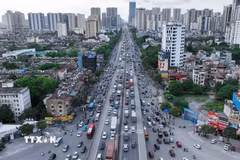 Đường vành đai 3 trên cao hướng ra khỏi trung tâm Thủ đô. (Ảnh: Phạm Kiên/TTXVN)