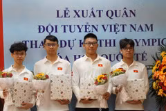 Các thí sinh Đội tuyển Việt Nam lên đường tham dự Olympic Hóa học quốc tế Mendeleev lần thứ 60 tại Nga. (Nguồn: Trường Đại học Khoa học Tự nhiên – ĐHQG Hà Nội)