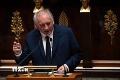 Thủ tướng Pháp Francois Bayrou phát biểu tại phiên họp Quốc hội ở Paris, ngày 8/9/2025. (Ảnh: THX/TTXVN)
